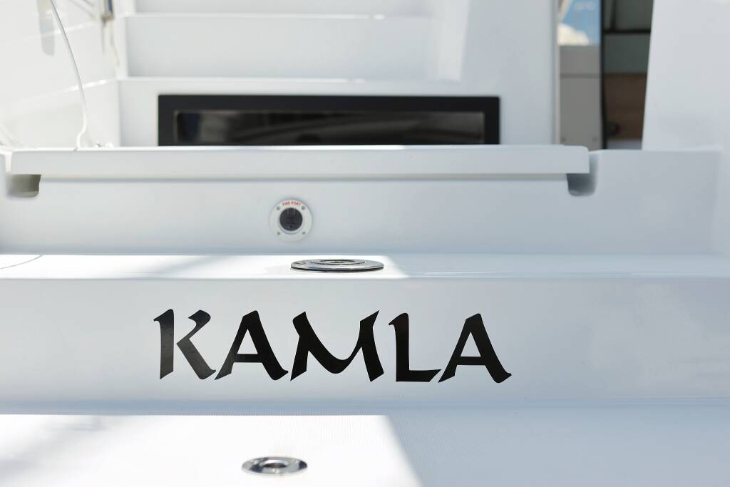 Catamaran Bali 4.2 Kamla