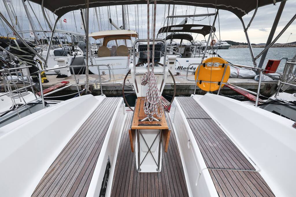 Sailing yacht Bavaria Cruiser 32 Star Chiara