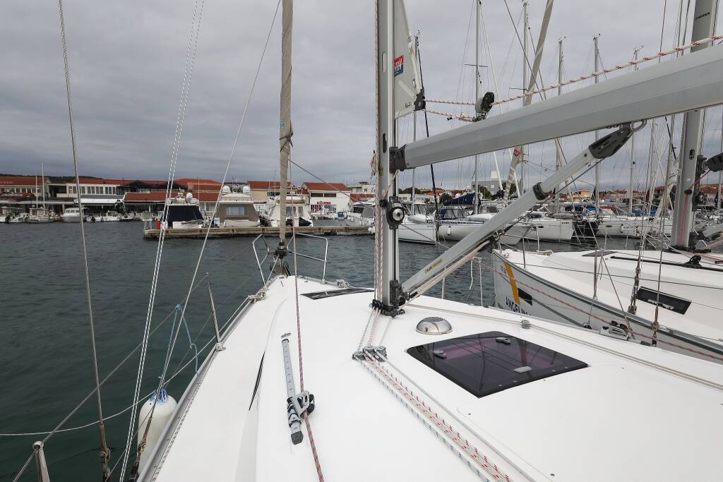 Sailing yacht Bavaria Cruiser 32 Star Chiara