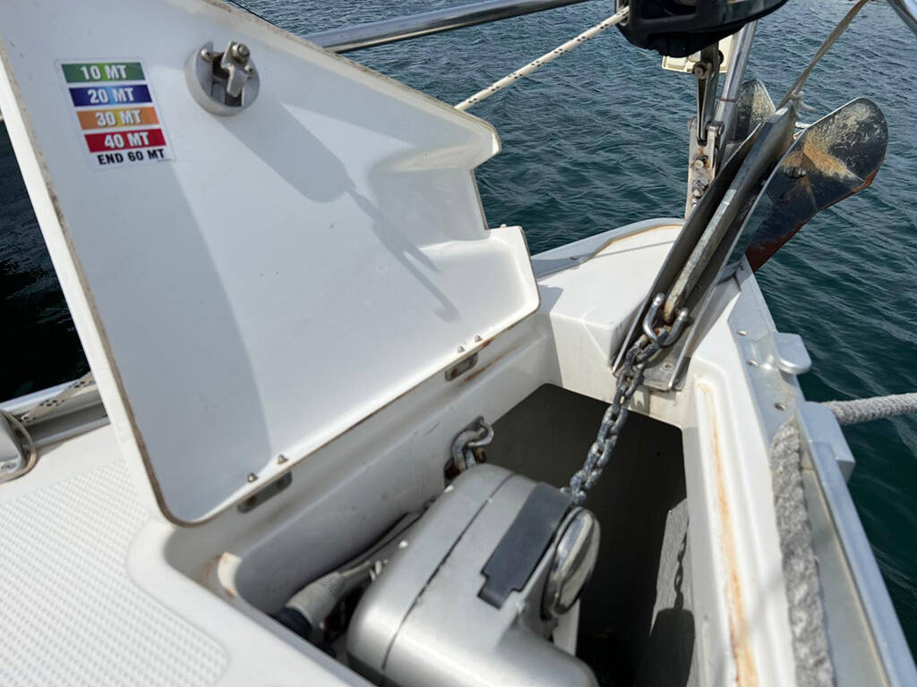 Sailing yacht Bavaria Cruiser 33 Pulenat