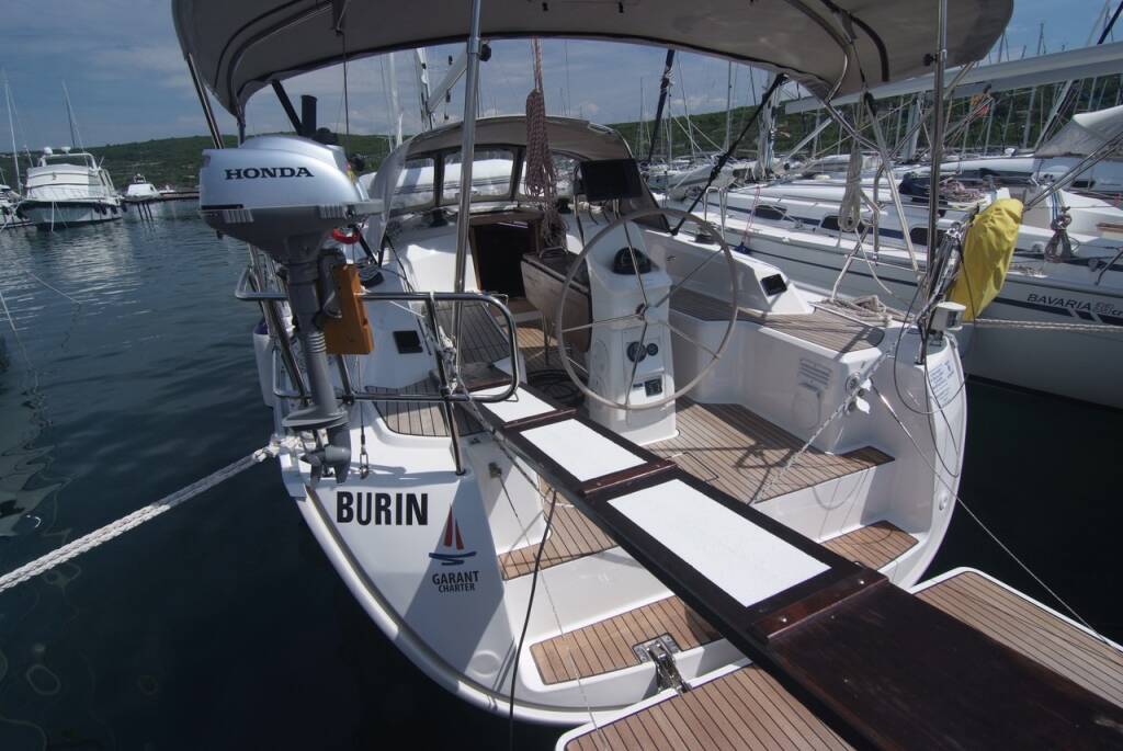 Segelyachten Bavaria Cruiser 33 Burin