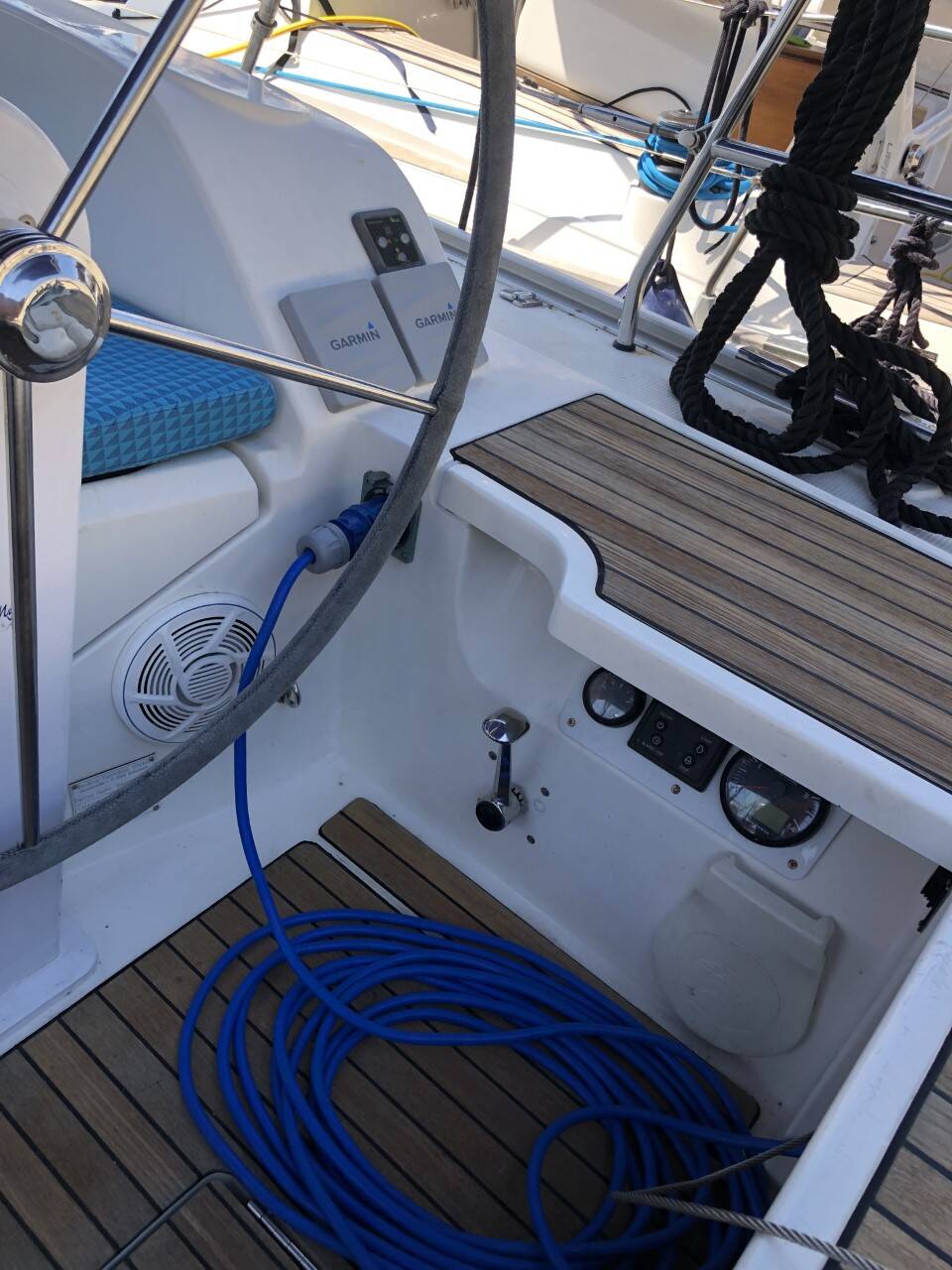 Sailing yacht Bavaria Cruiser 46 Dea