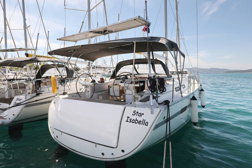 Sailing yacht Bavaria Cruiser 50 Star Isabella 