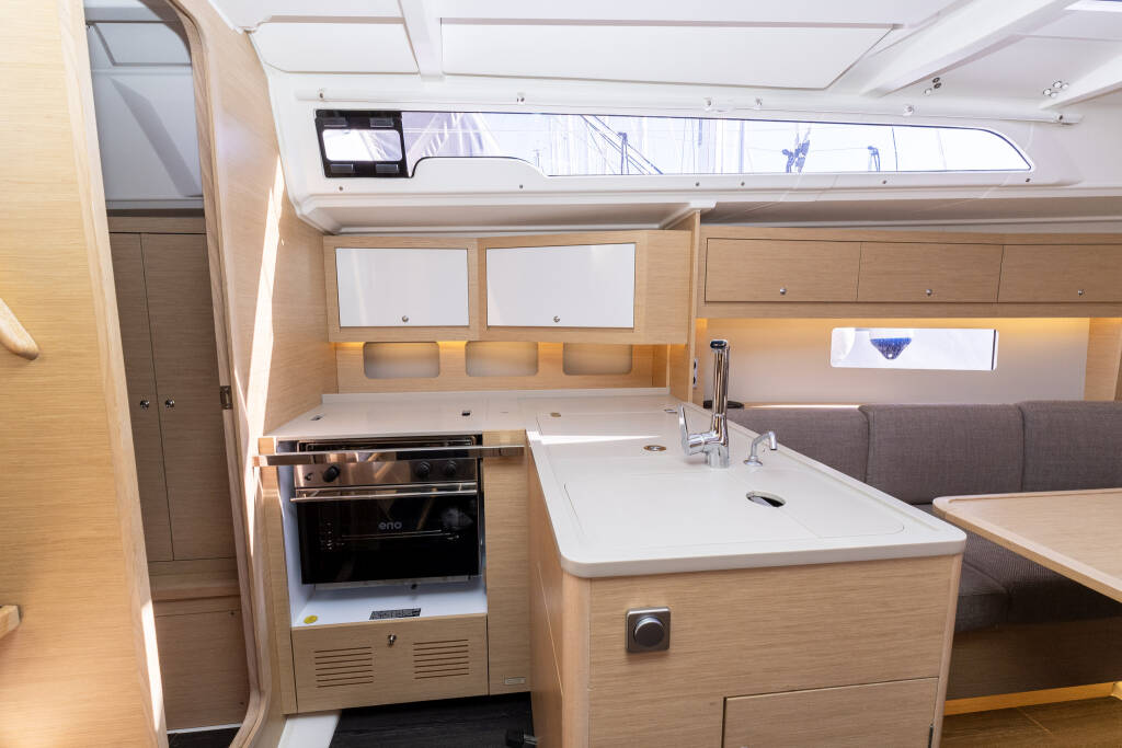 Sailing yacht Dufour 37 Lumi