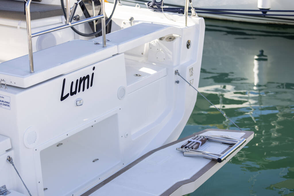 Sailing yacht Dufour 37 Lumi