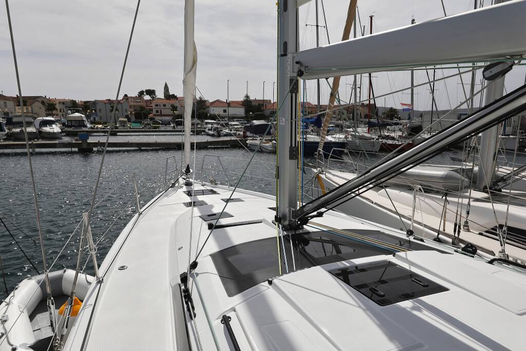 Sailing yacht Dufour 41 Wild Rose