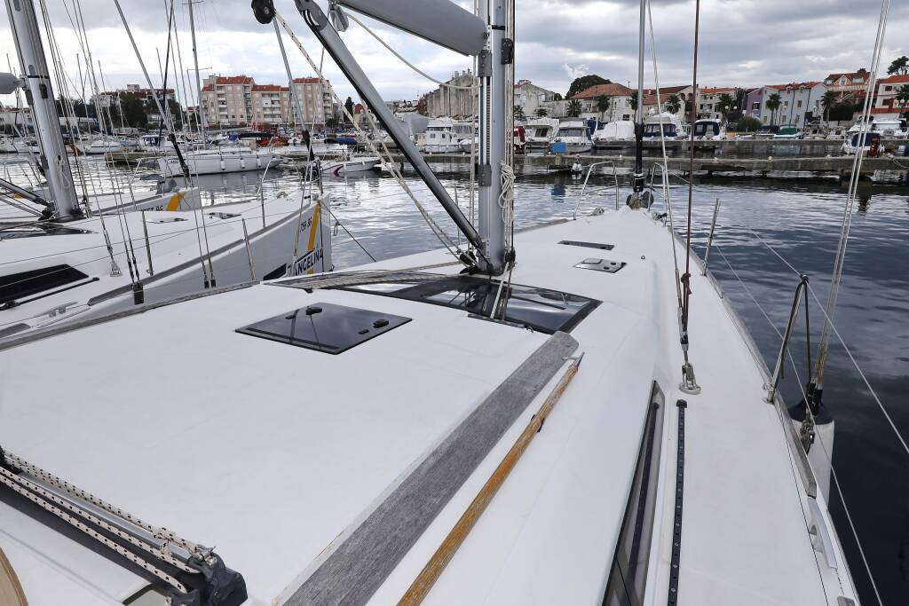 Segelyachten Dufour 412 GL Black Pearl