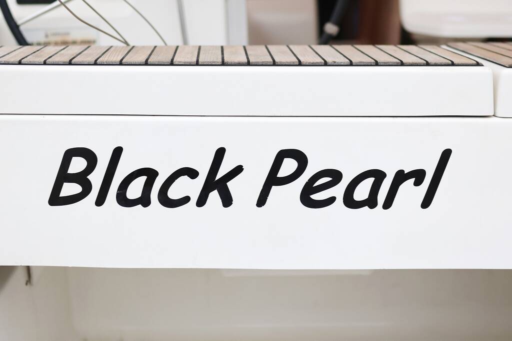 Segelyachten Dufour 412 GL Black Pearl