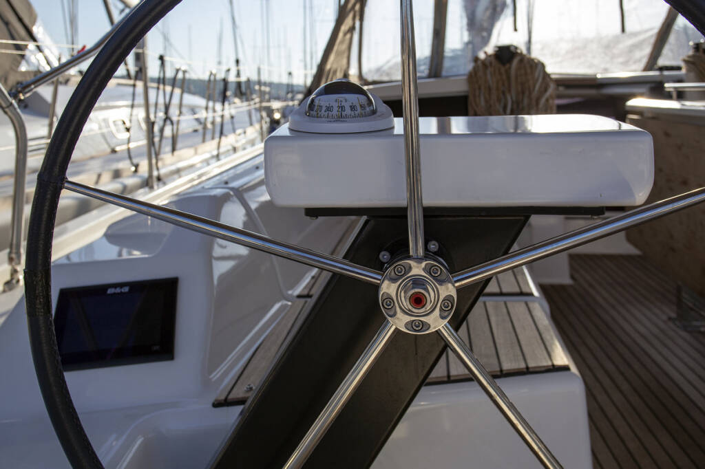 Sailing yacht Dufour 430 GL Sea Cloud 1