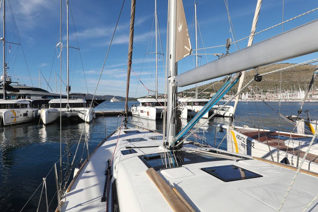 Segelyachten Dufour 460 GL Horido