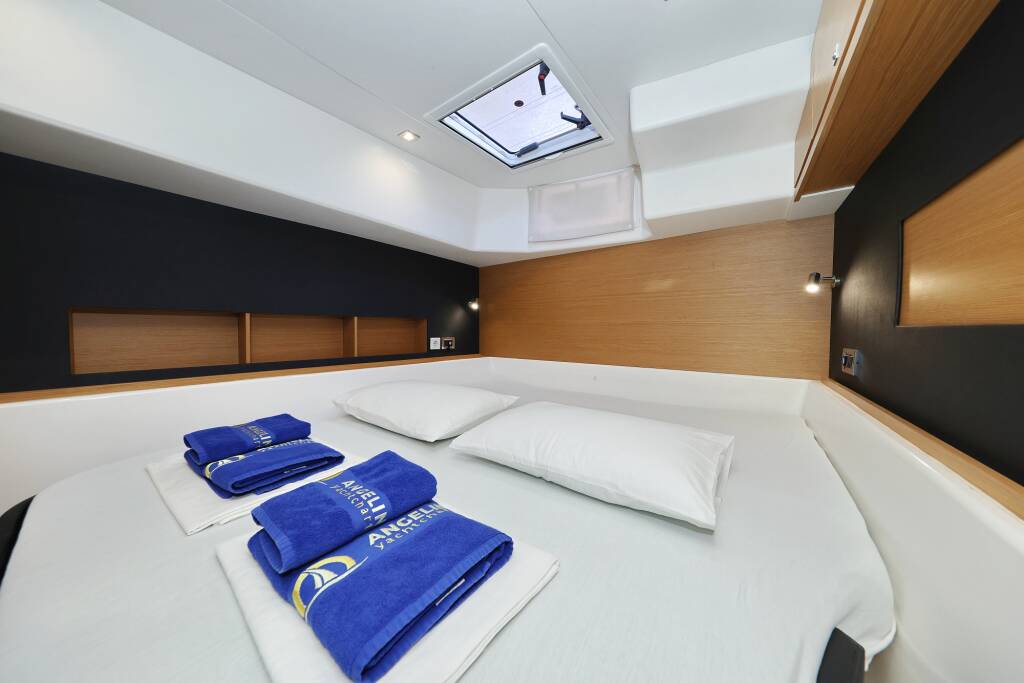 Katamaran Dufour 48 Catamaran Make Me Yours