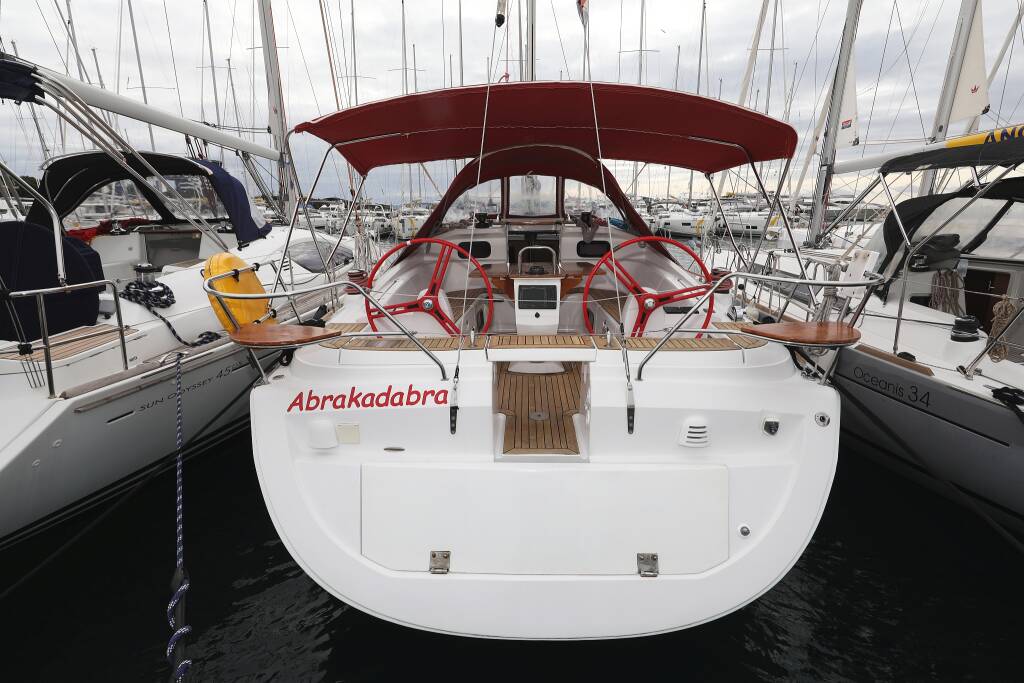 Sailing yacht Elan 444 Impression Abrakadabra