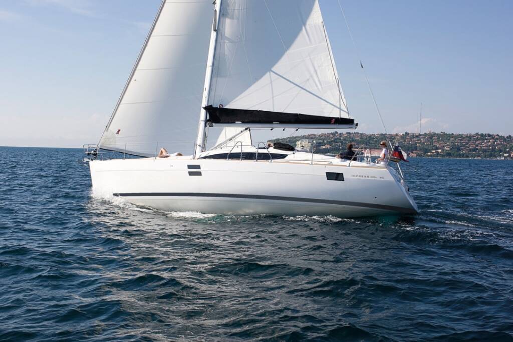 Sailing yacht Elan Impression 40 Pasithea