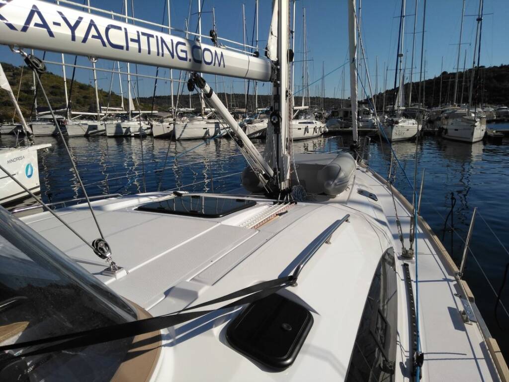 Sailing yacht Elan Impression 45.1 Sea Cloud 3