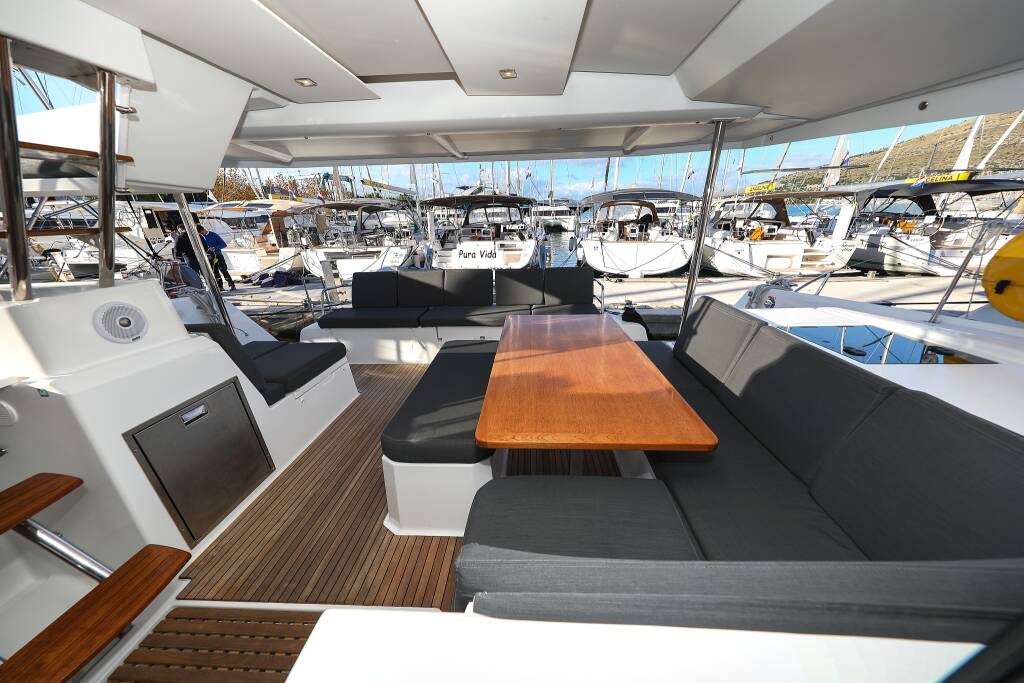 Katamaran Fountaine Pajot Astrea 42 Quatuor Macho