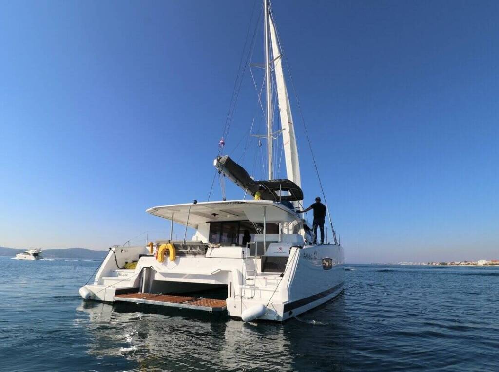 Catamaran Fountaine Pajot Astrea 42 Mouse