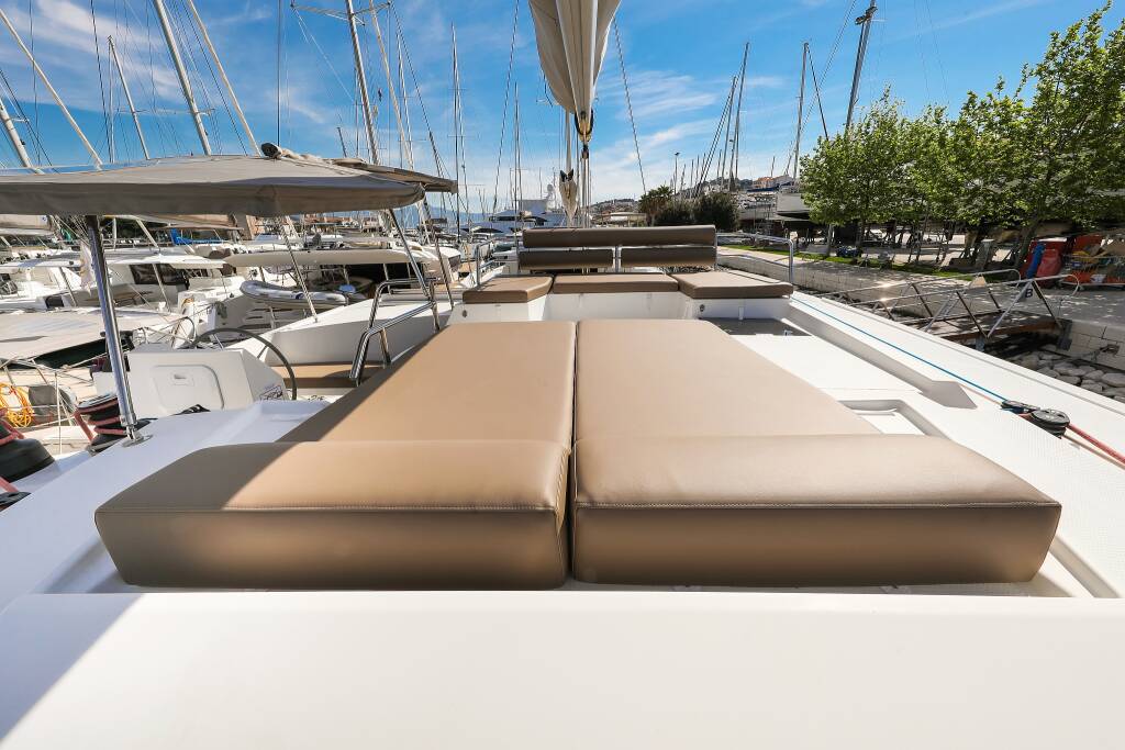 Catamaran Fountaine Pajot Saona 47 Quintet Tamara V