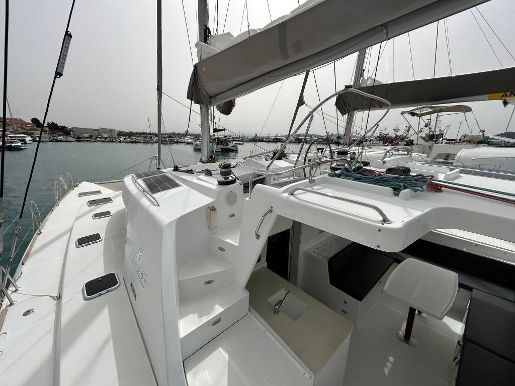 Catamaran Lagoon 440 Manatee