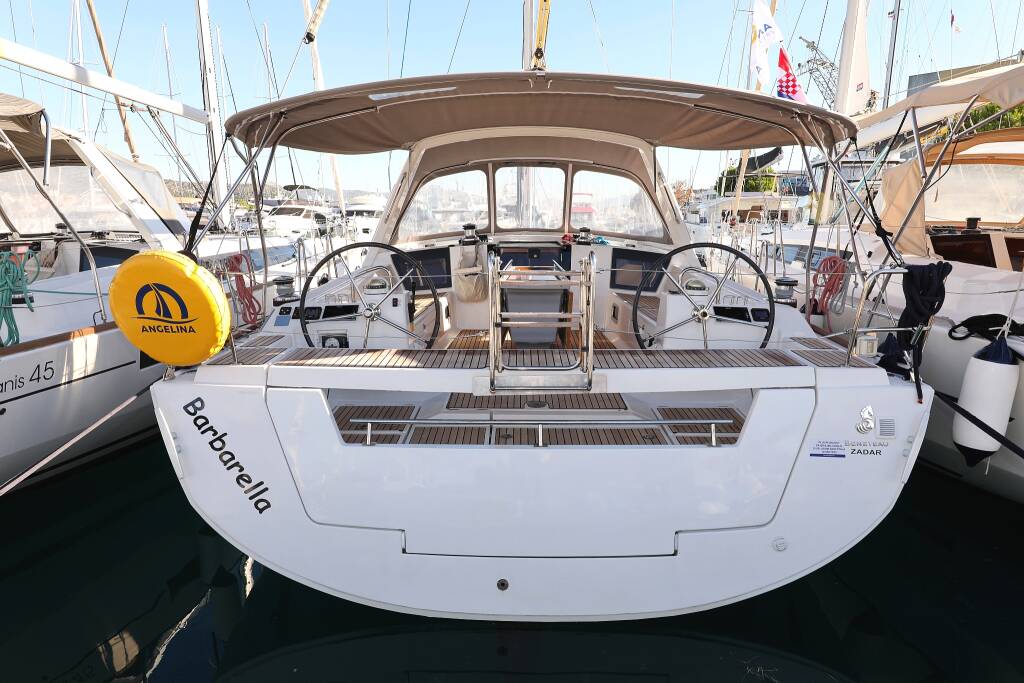 Segelyachten Oceanis 45 Barbarella