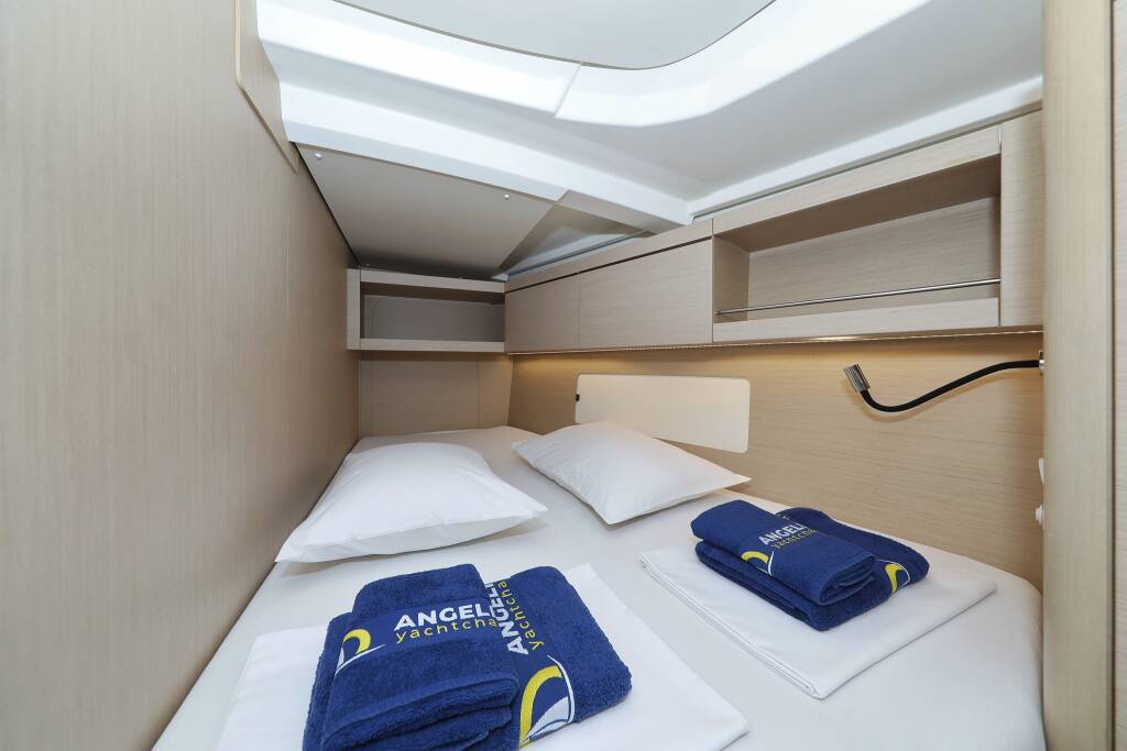 Sailing yacht Oceanis 46.1 Sasool