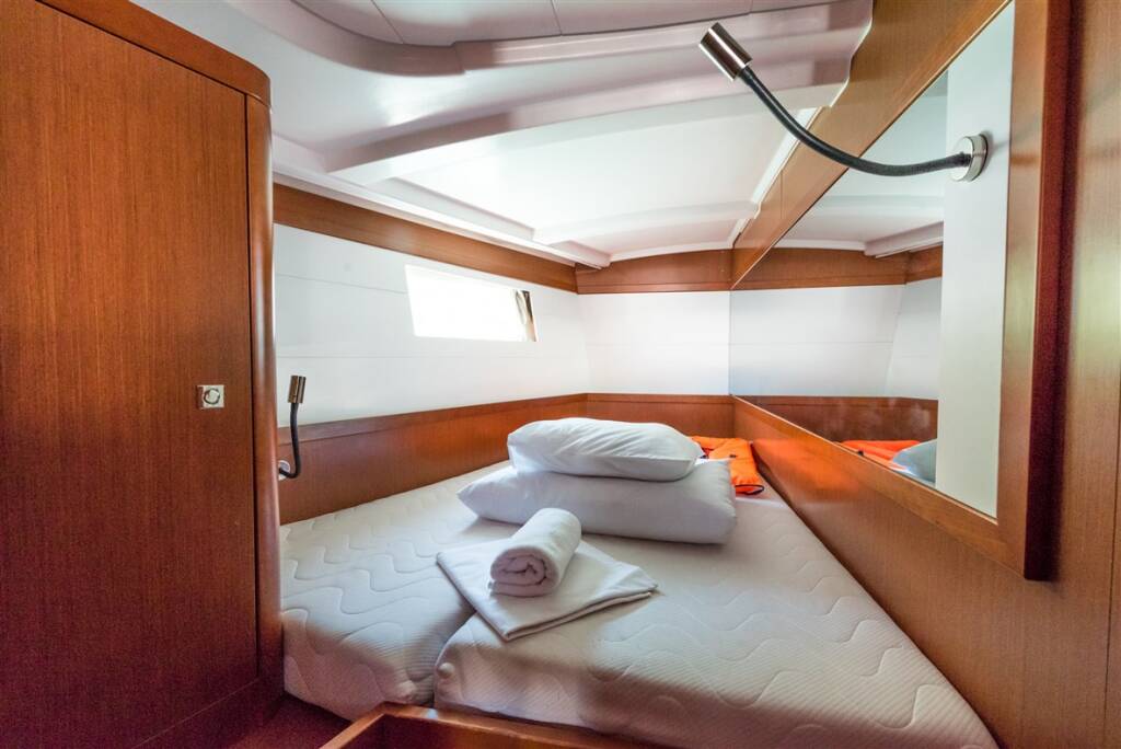 Sailing yacht Oceanis 48 Ultra Dubrovnik