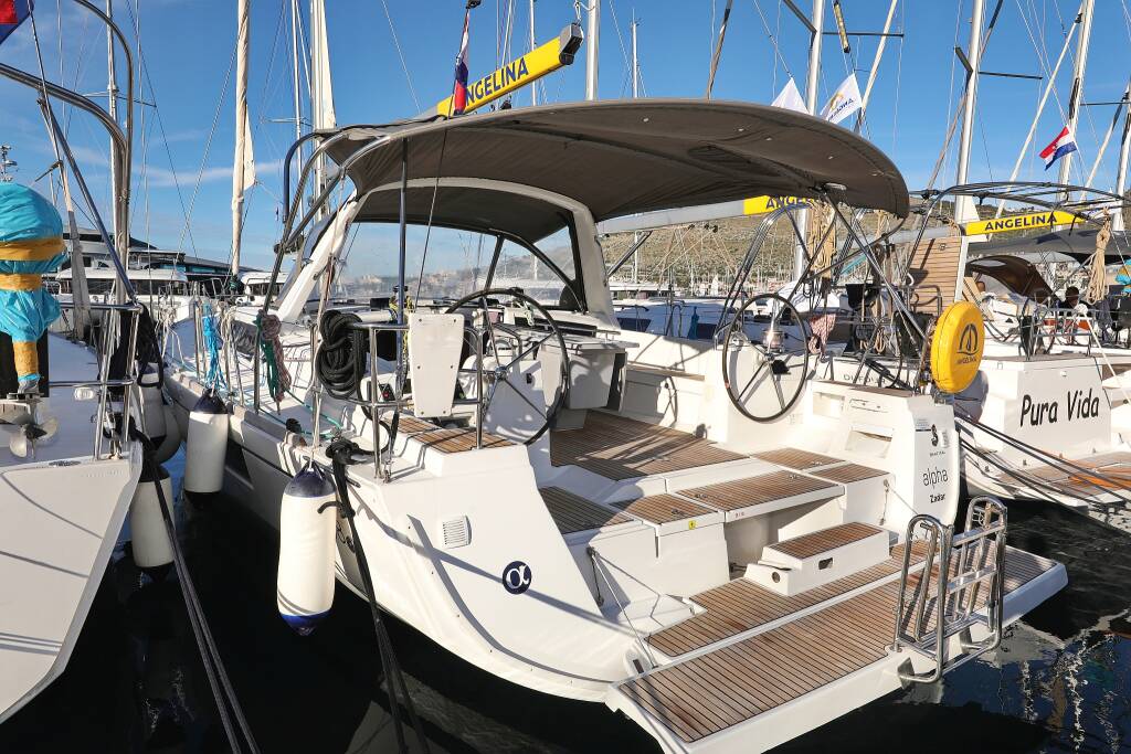 Segelyachten Oceanis 48 Alpha