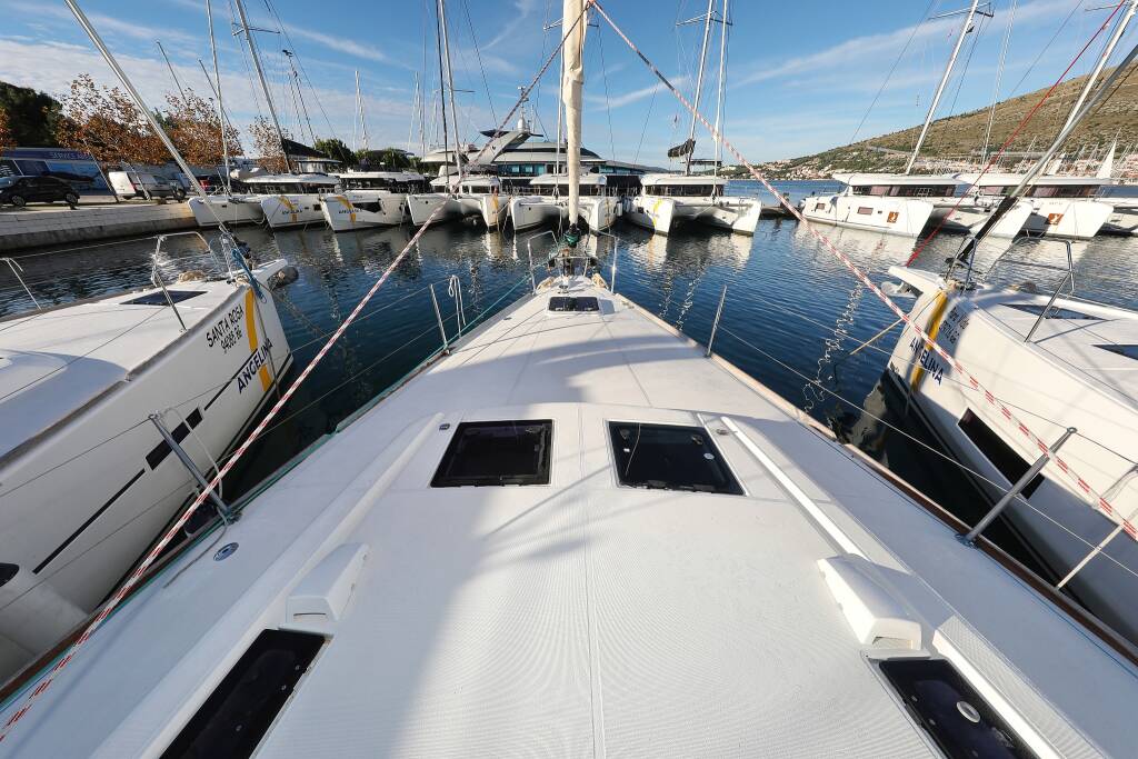 Sailing yacht Oceanis 48 Alpha