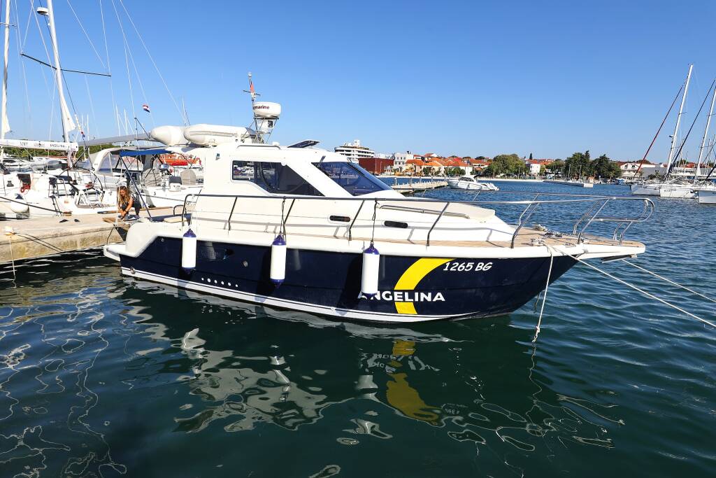 Motorboot Vektor 950 Dugi II